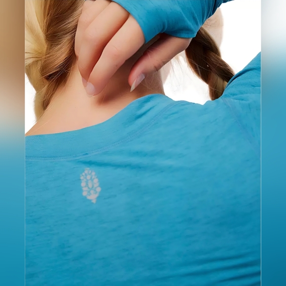 FP Movement Tempo Ruched Long Sleeve Top In Celestial Blue, NWT - Picture 4 of 5